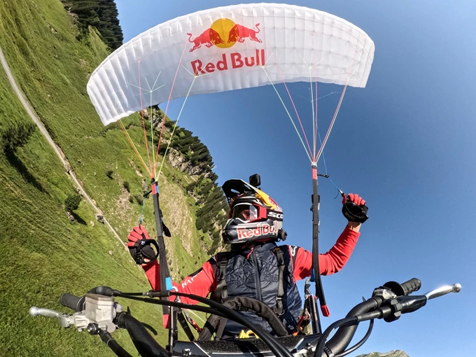 Tom Pagès Red Bull