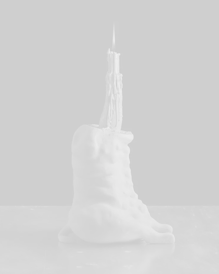 Ναταλία Μαντά, «Σκύλος», πηλός τερακότα και κερί, 47Χ32Χ23 εκ., 2023