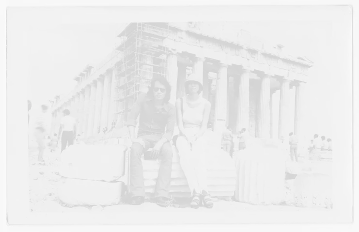 Helen και Brice Marden στην Ακρόπολη, δεκαετία 1970