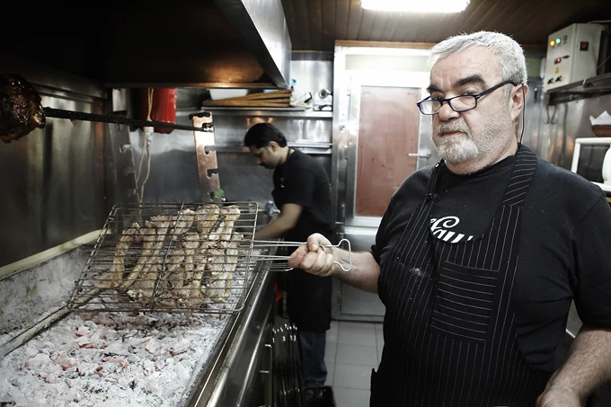 Παϊδάκια στην Αθήνα_Ρεμούτσικο