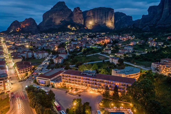 Divani Wellness x Meteora Retreat