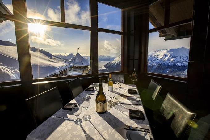 Τραπέζι στην άκρη της Γης: Στα πιο απομακρυσμένα εστιατόρια του κόσμου 23