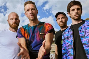 Coldplay στο ΟΑΚΑ: Άξιζε την αναμονή το μεγαλύτερο sold out του καλοκαιριού; - εικόνα 5
