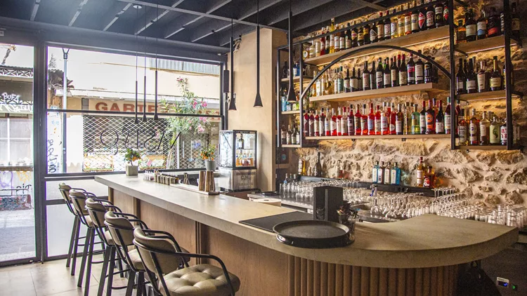 Το νέο aperitivo bar Nastro στο κέντρο της Αθήνας