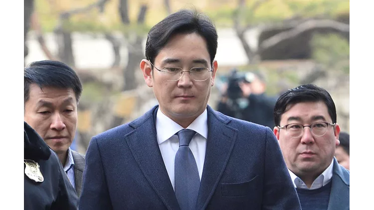 Samsung: καταδίκη του ηγέτη της, πενταετής κάθειρξη