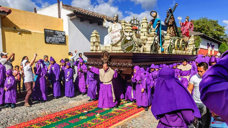 Ρώτα τον ειδικό | Η μαγεία του καθολικού Πάσχα στην Αντίγκουα - εικόνα 1