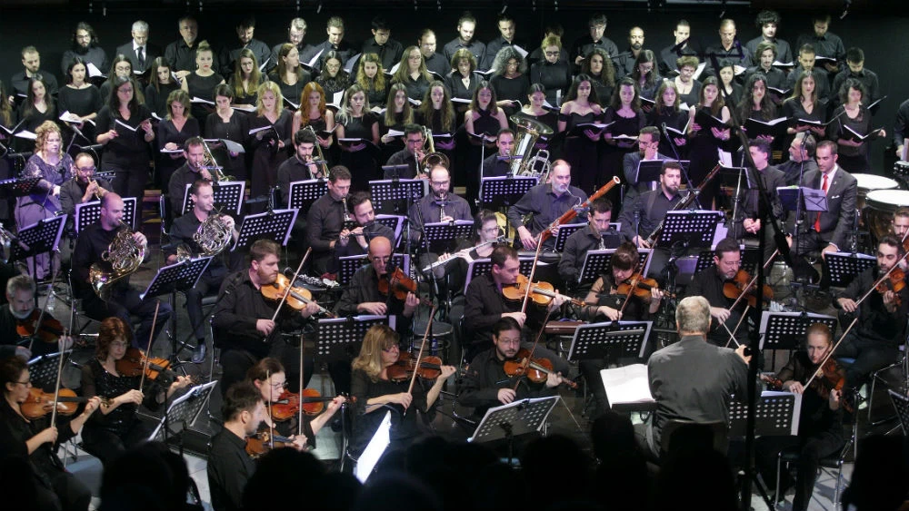 Μια ελληνική συμφωνική ορχήστρα περιοδεύει στην Κίνα τις γιορτές! - εικόνα 1