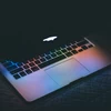 Apple: με δικούς της επεξεργαστές σε νέα laptop